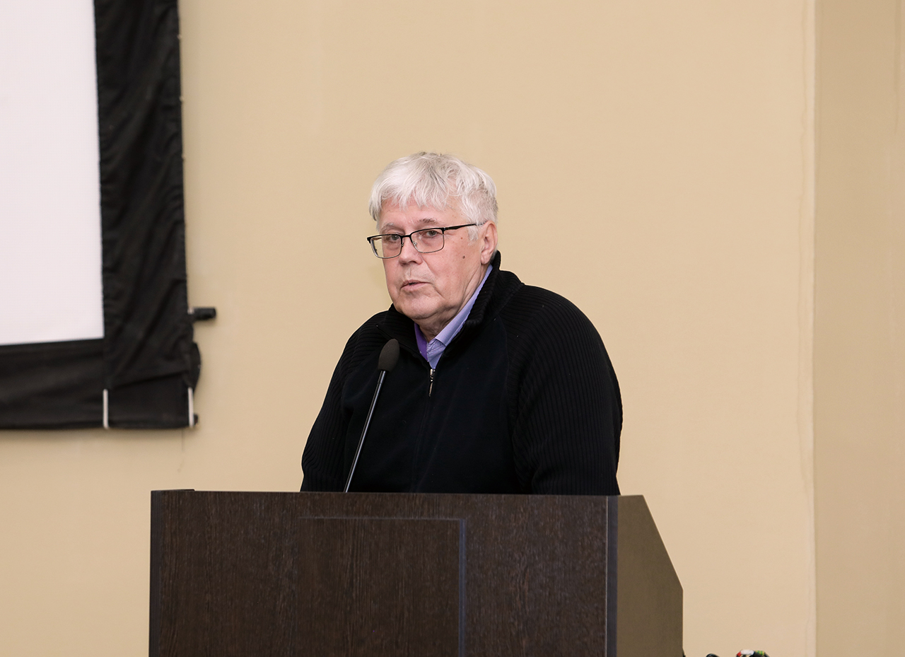 профессор А. В. Брушков