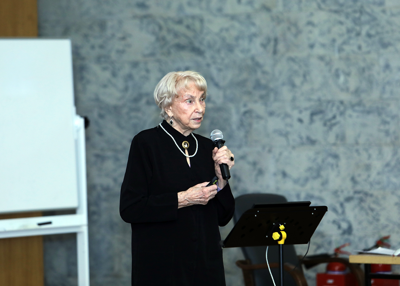 И. Н. Суханов