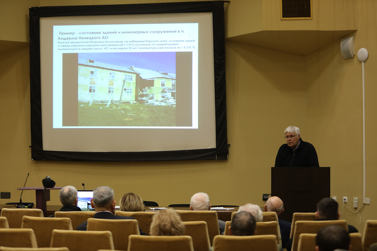 профессор А. В. Брушков