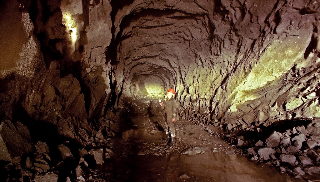гора