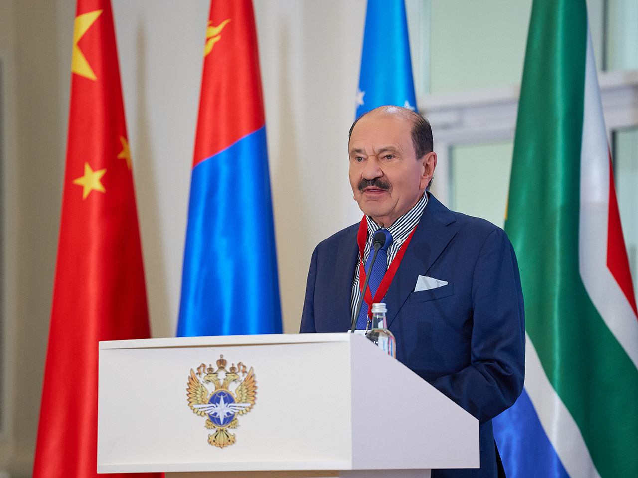 Академик РАН А. Д. Гвишиани